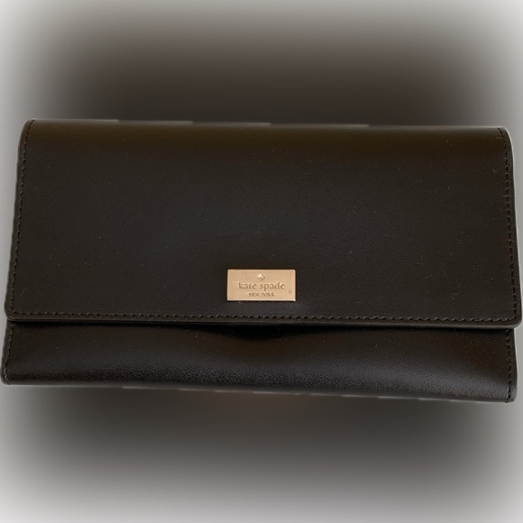 Kate Spade New York Putnam Drive CYRA Black Clutch/Wallet EUC - Picture 1 of 12